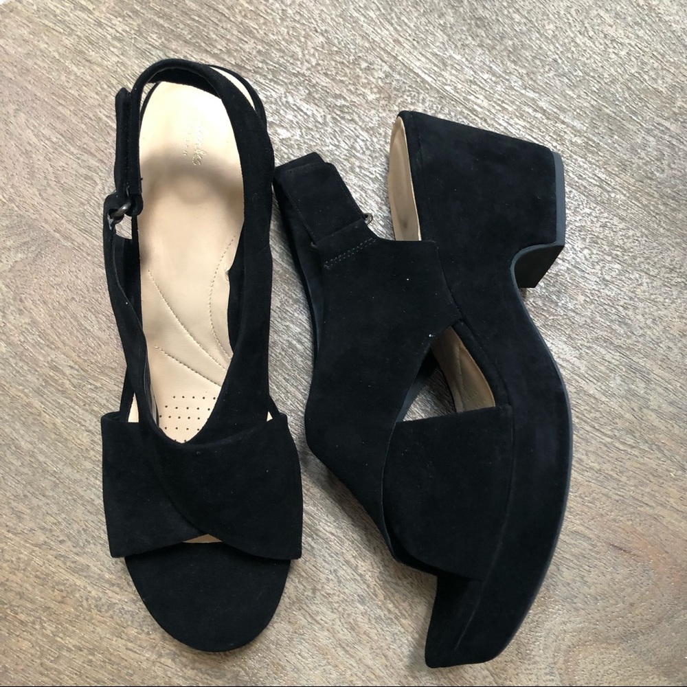Clarks Artisan Sandals Black Suede Woman’s 12